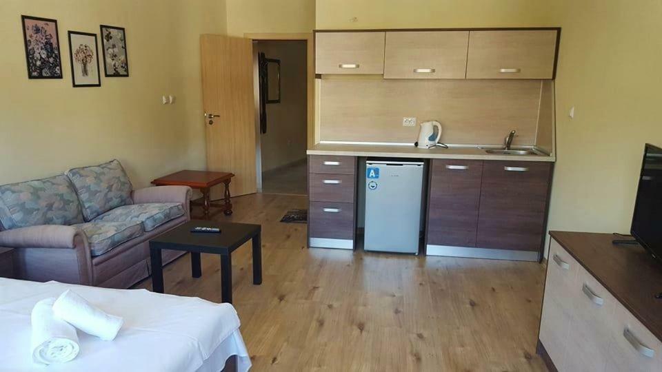 Часовника Hotel Tryavna Luaran gambar